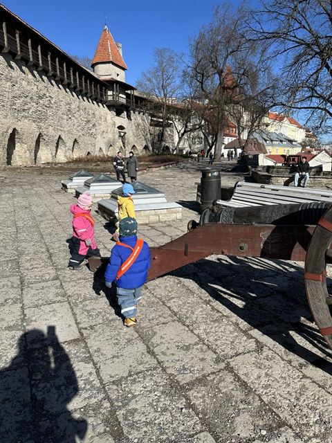 Väike Liira lastekeskus — 14